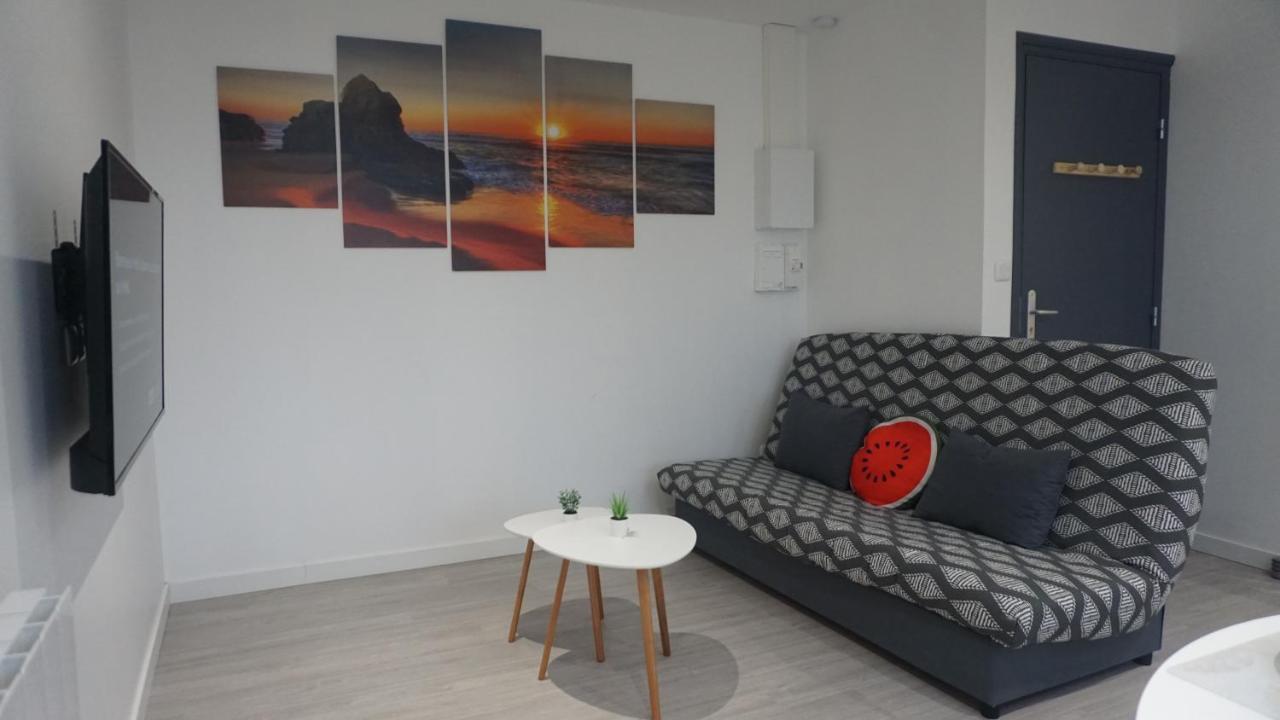 Grand T2 Jardin Wifi Parking Proche Gare Appartement Saint-Quentin  Buitenkant foto